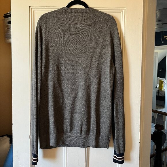 Fred Perry Crewneck Sweater - Picture 2 of 5